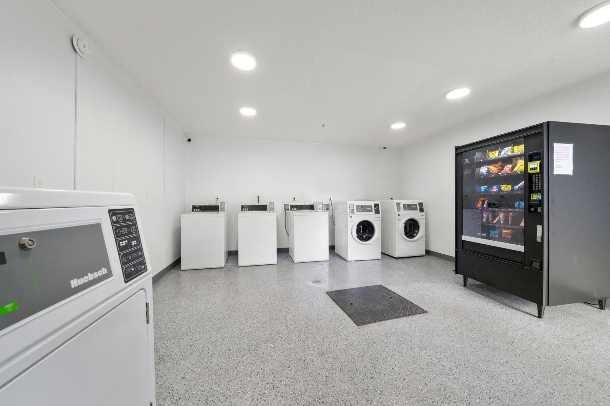 Efficiency Lodge كولومبس المظهر الخارجي الصورة